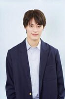 「私の知らない私」より、上村謙信演じる秋山翔