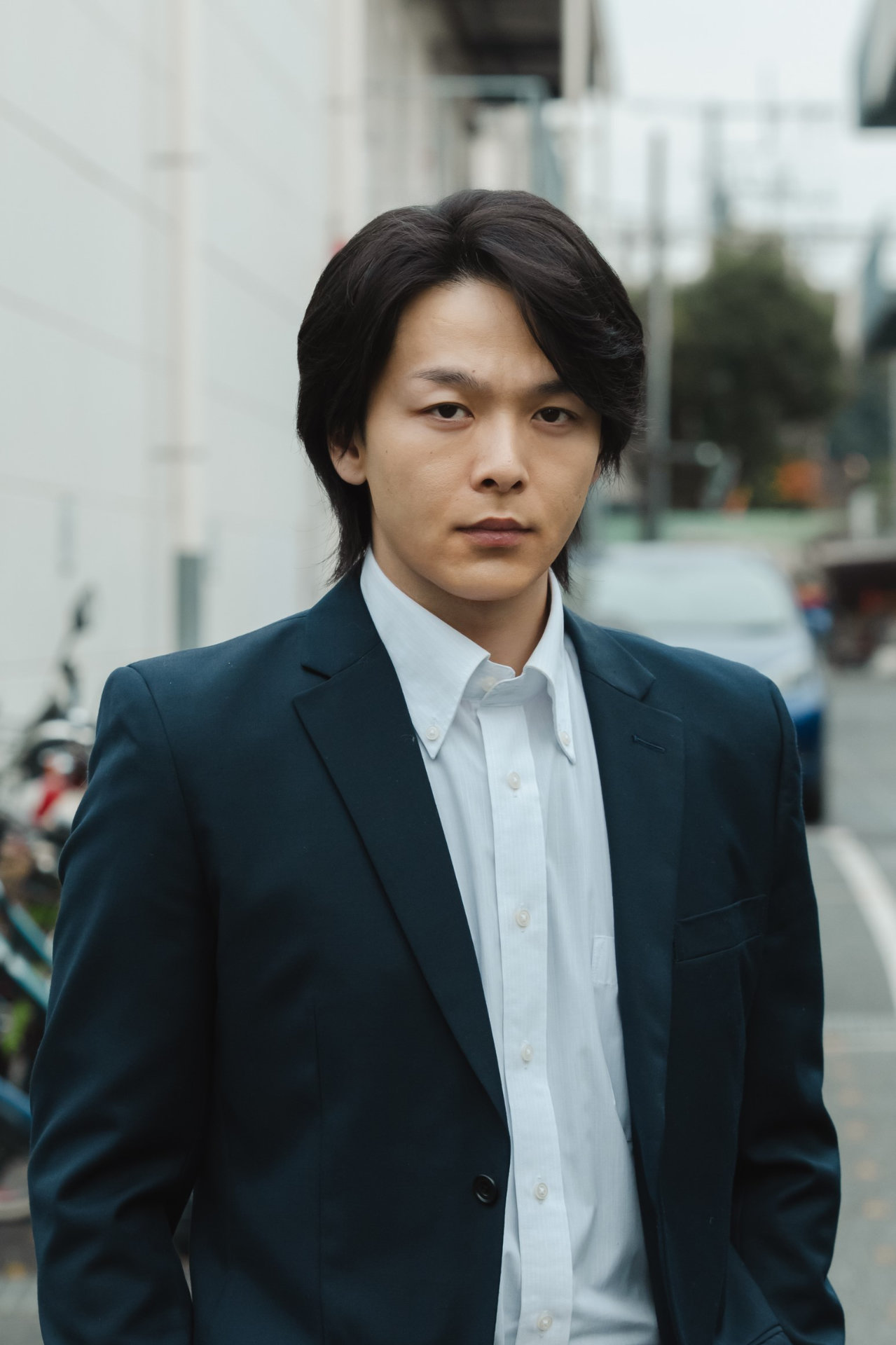 「ノンレムの窓」第1話「前の車を追ってください」に出演する中村倫也