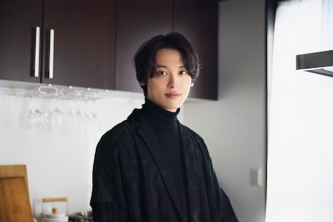 ドラマ「ふったらどしゃぶり」より、藤澤和章を演じる松本大輝