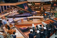 「ショウタイムセブン」メイキング写真。「ショウタイム7」用に本職のテレビカメラマンが撮影している