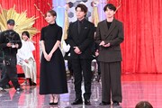 「フジテレビドラマライブ2025・冬」より、左から内田理央、上川隆也、宮世琉弥
