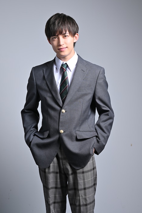 灰原千翠役の阿久津仁愛