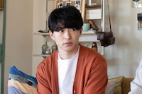 「日本一の最低男 ※私の家族はニセモノだった」より、佐野玲於演じる二階堂剣聖