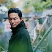 毎熊克哉の主演映画「初級演技レッスン」予告編、謎の演技講師に導かれ不思議な世界へ