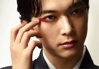 「国宝」ビジュアル (c)吉田修一／朝日新聞出版 (c)2025 映画「国宝」製作委員会