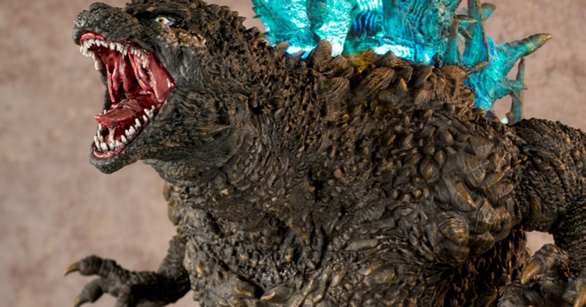 ゴジラ-1.0」銀座強襲時のフィギュア登場、光るし吼える - 映画ナタリー