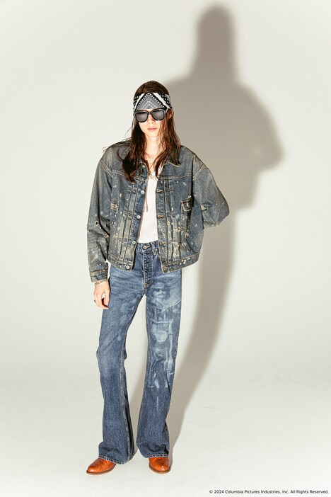 "Billy" Laser Printed Denim Pants（税込5万9400円）の着用イメージ