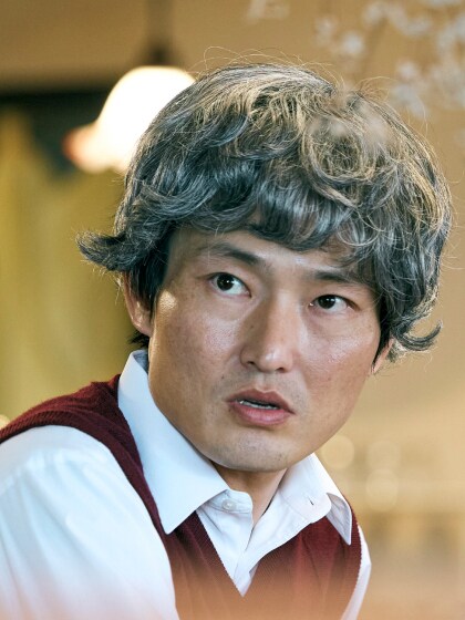 「S区の奇妙な人々」より、福徳秀介（ジャルジャル）