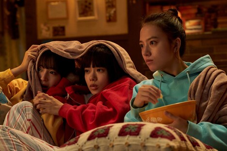 「片思い世界」新場面写真