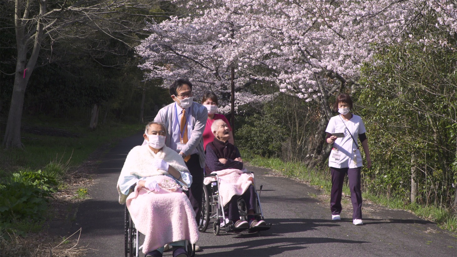 「近江ミッション 願いと 祈りと 喜びと」場面写真