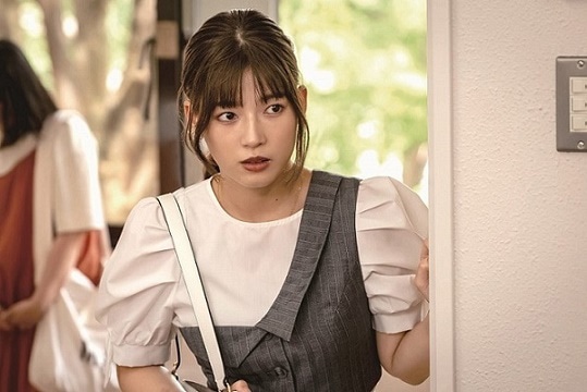 「私は整形美人」場面写真