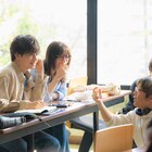 中島健人×milet「知らないカノジョ」メイキング写真解禁、主題歌の先行配信も