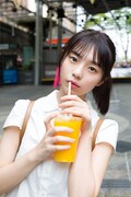 菊地姫奈写真集「memory」より