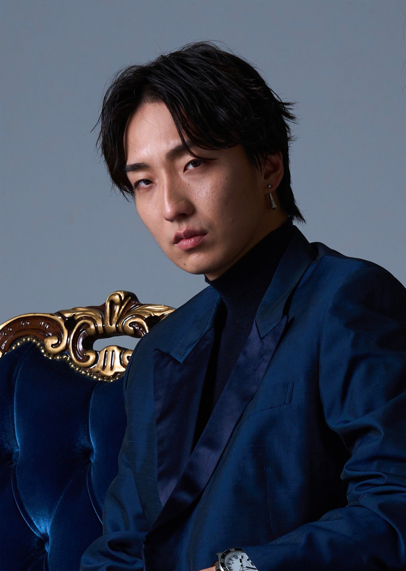 岡崎育之介