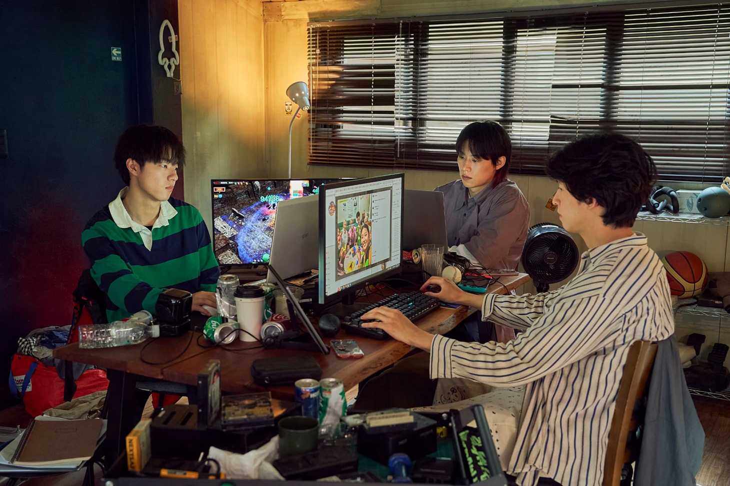 韓国映画「コメント部隊」場面写真