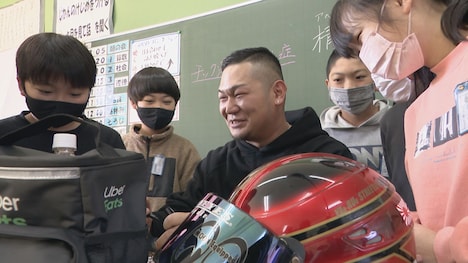 「劇場版 僕と時々もう1人の僕 ～トゥレット症と生きる～」場面写真 ©CBC