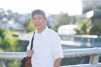 特集ドラマ「憶えのない殺人」より、小林薫演じる佐治英雄