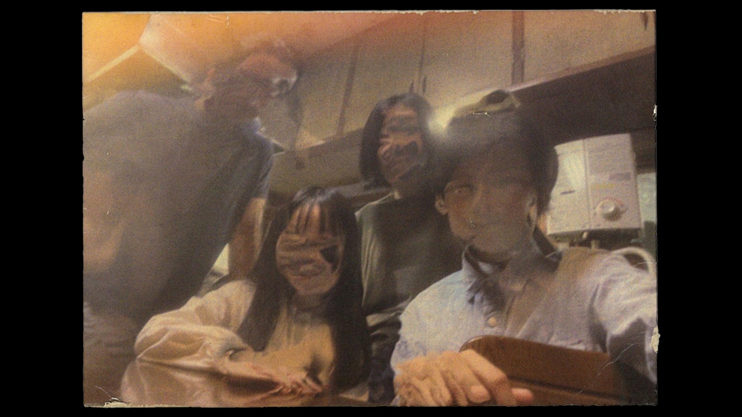 「飯沼一家に謝罪します」場面写真