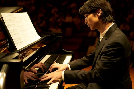 「片思い世界」場面写真