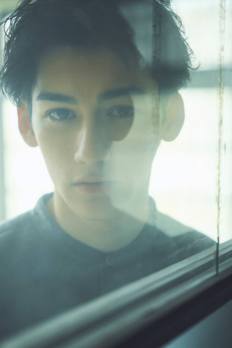 「パース・ナクン ファースト写真集(仮)」先行カット