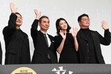 左から松尾貴史、長塚京三、瀧内公美、松尾諭