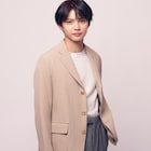 佐藤大樹が編集長、川西拓実・高橋恭平・三山凌輝らを特集する「TAIKI MAGAZINE」発売