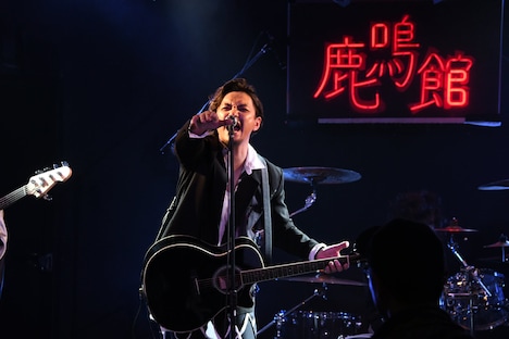 撮影はヴィジュアル系バンドの聖地とされる老舗ライブハウス「目黒鹿鳴館」でも行われた
