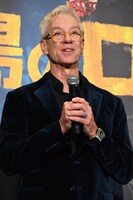 クリス・サンダース