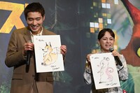 左から柄本佑、いとうまい子