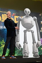 クリス・サンダース