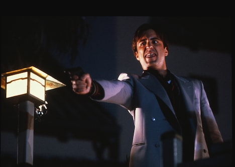 「800万の死にざま」場面写真 ©1986 PSO Presentations. All Rights Reserved.