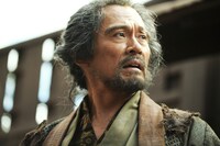 「八犬伝」より、内野聖陽 ©2024 『八犬伝』FILM PARTNERS.