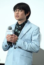 共演者たちからの賛辞を浴び、いたたまれない様子の水川かたまり