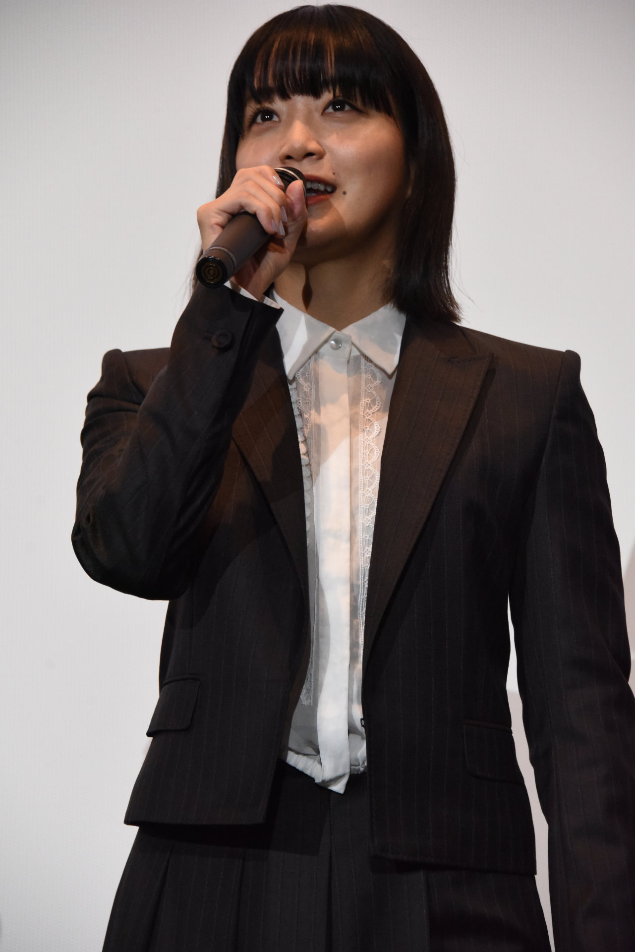深川麻衣