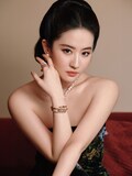 リウ・イーフェイ（劉亦菲） 写真提供：新浪