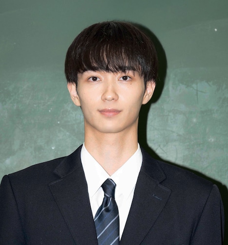 「6人ぼっち」より、野村康太演じる加山糸