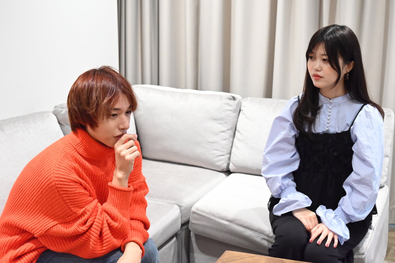 左から綿貫大介、明日菜子