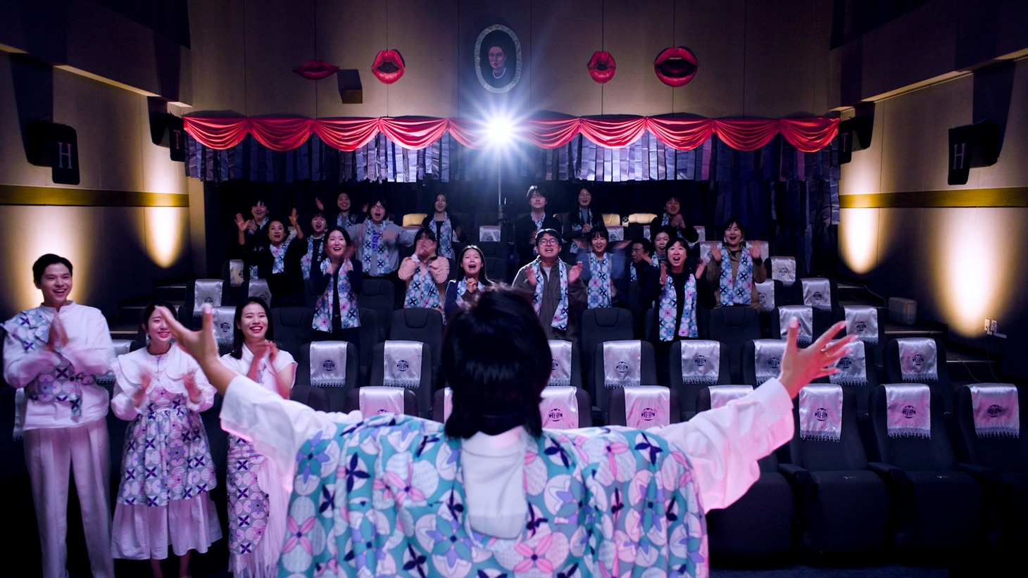 「MM, UH, OH, AH（英題）」場面写真