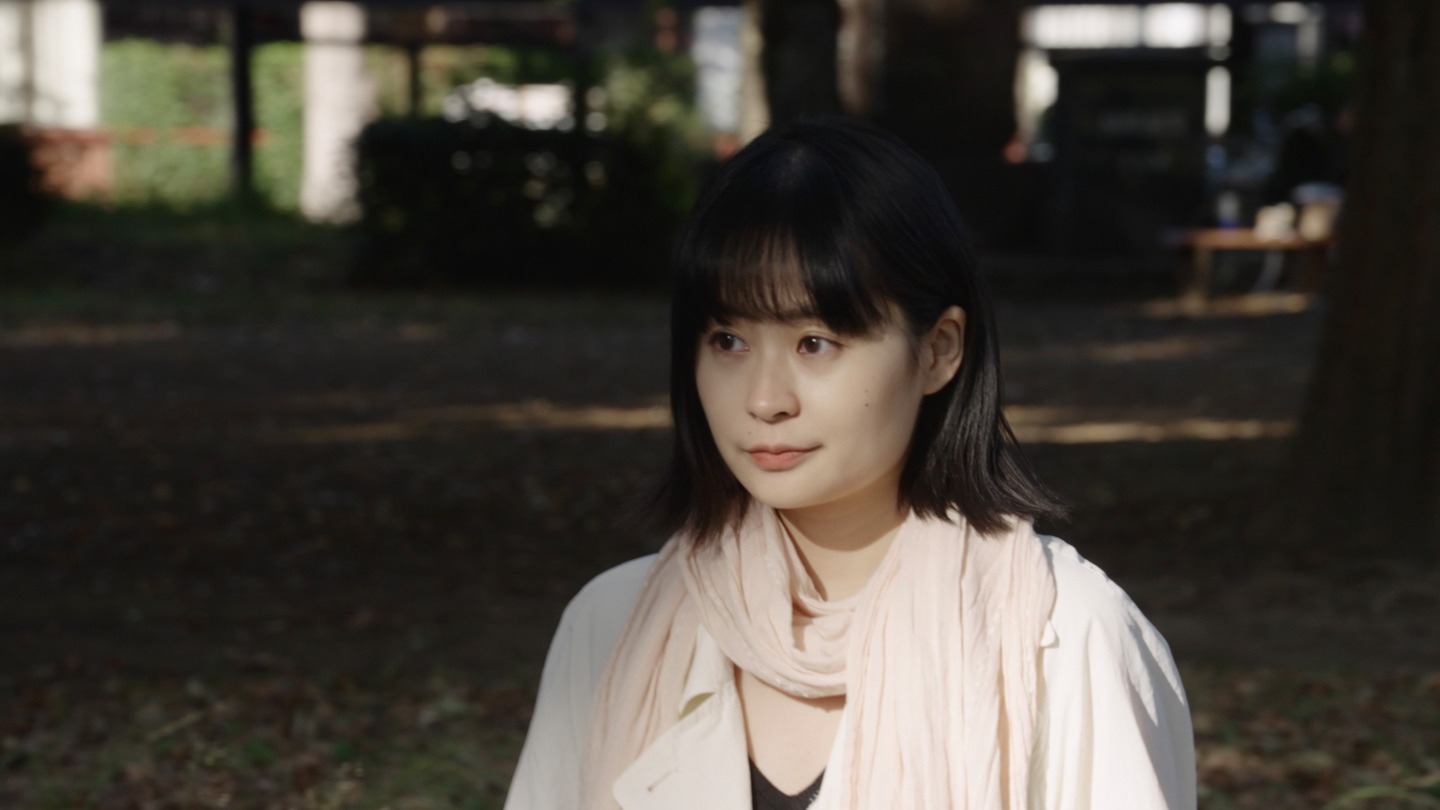 「To Be A Woman」場面写真