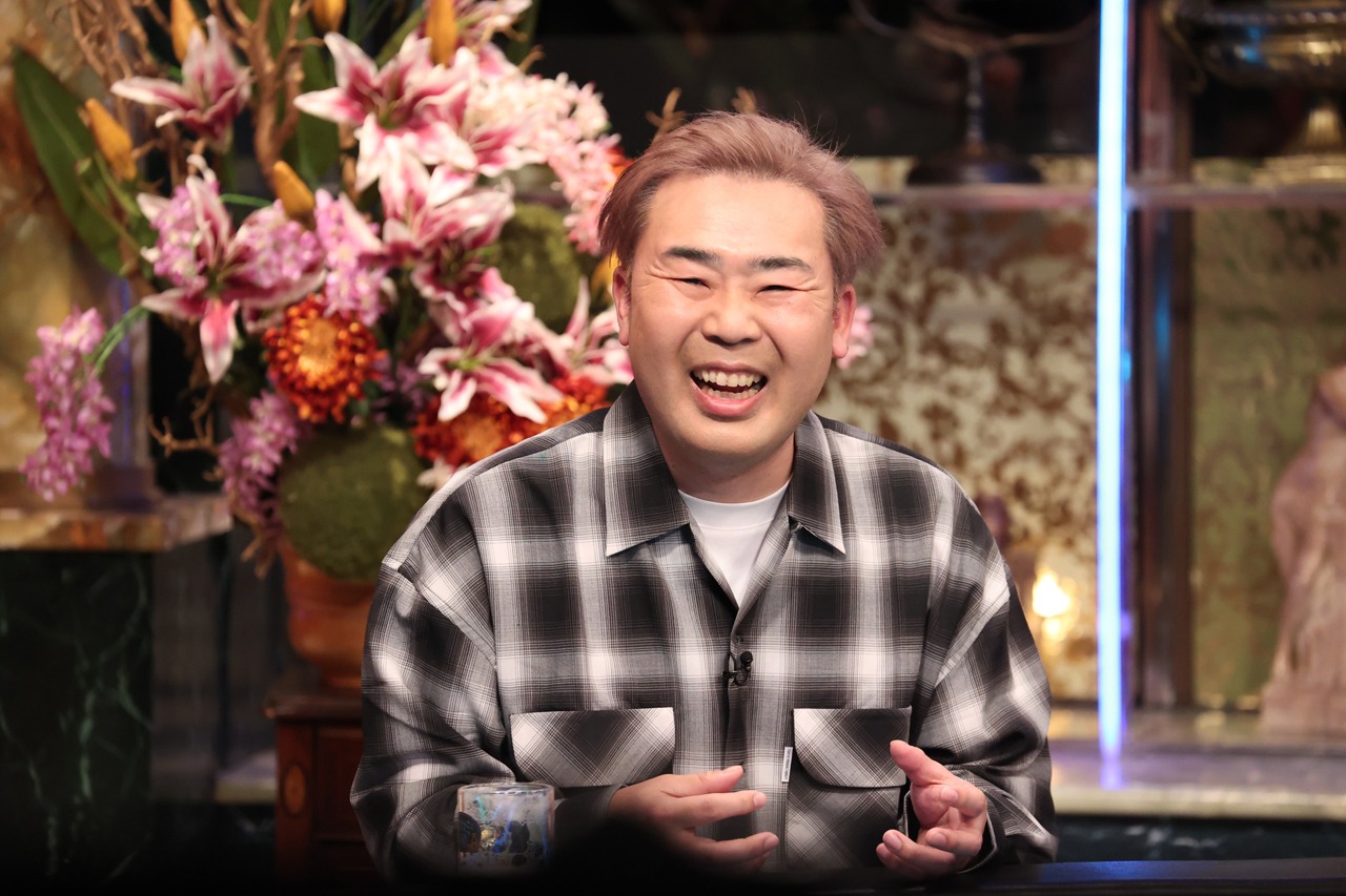 「酒のツマミになる話」より、岩尾望（フットボールアワー）