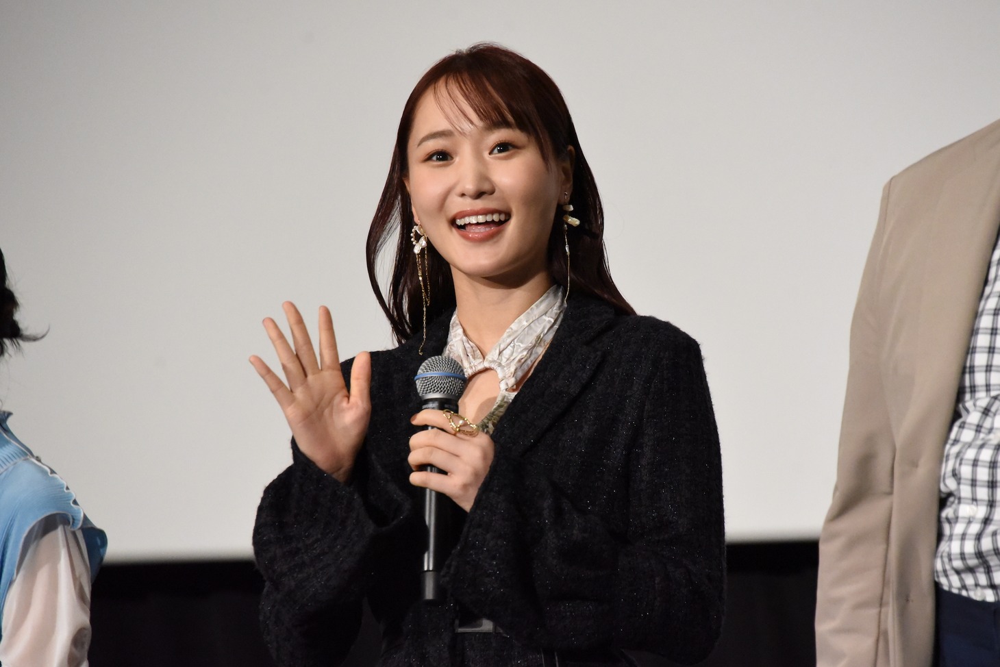 菅井友香
