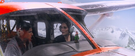 「フライト・リスク」場面写真