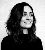 ザラ・ドヴィンガー