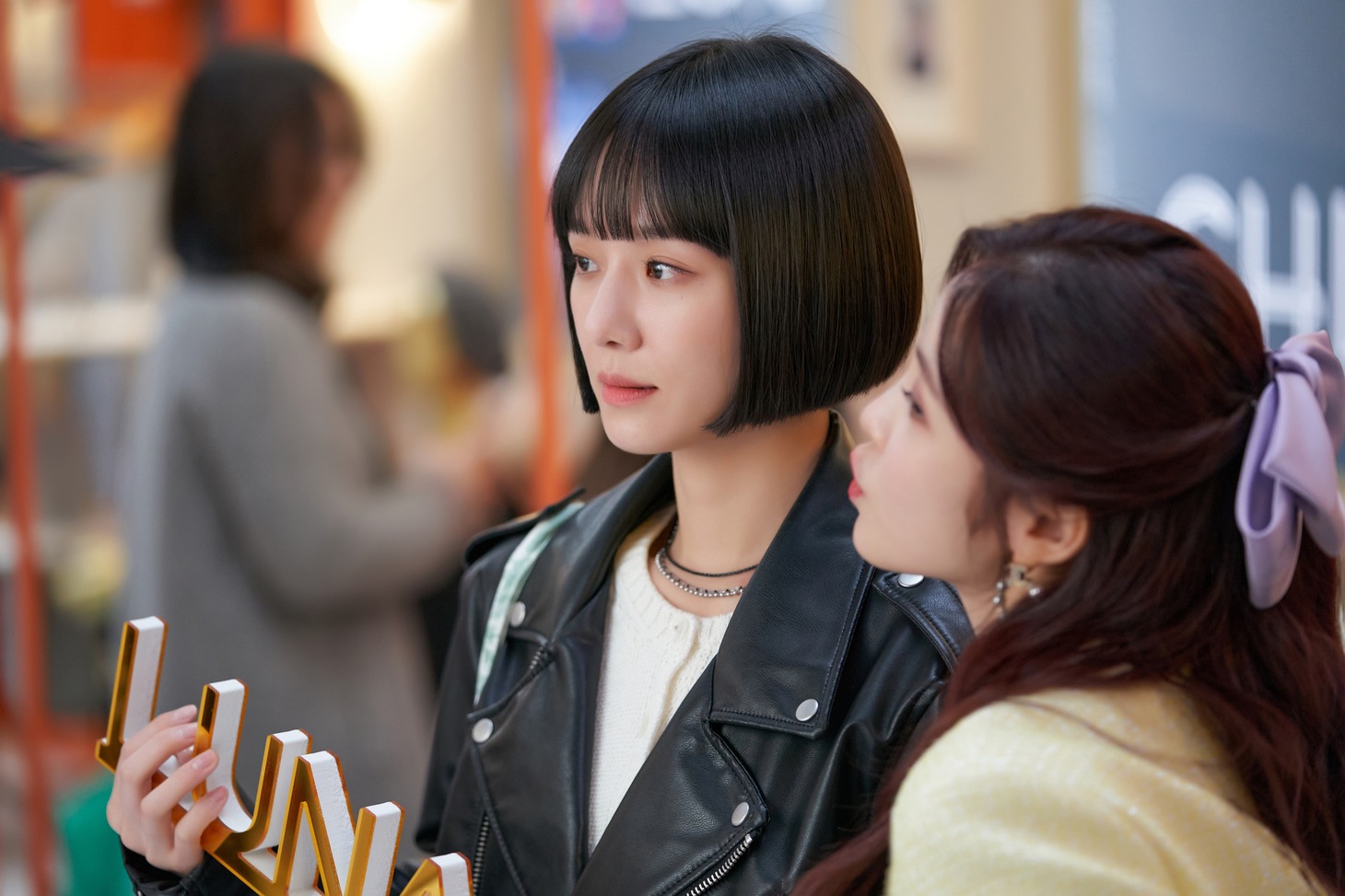 Netflixシリーズ「セレブリティ」独占配信中