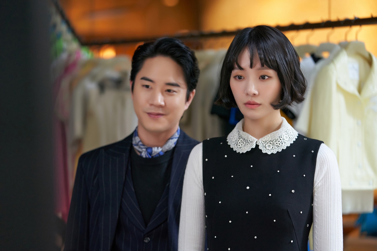 Netflixシリーズ「セレブリティ」独占配信中
