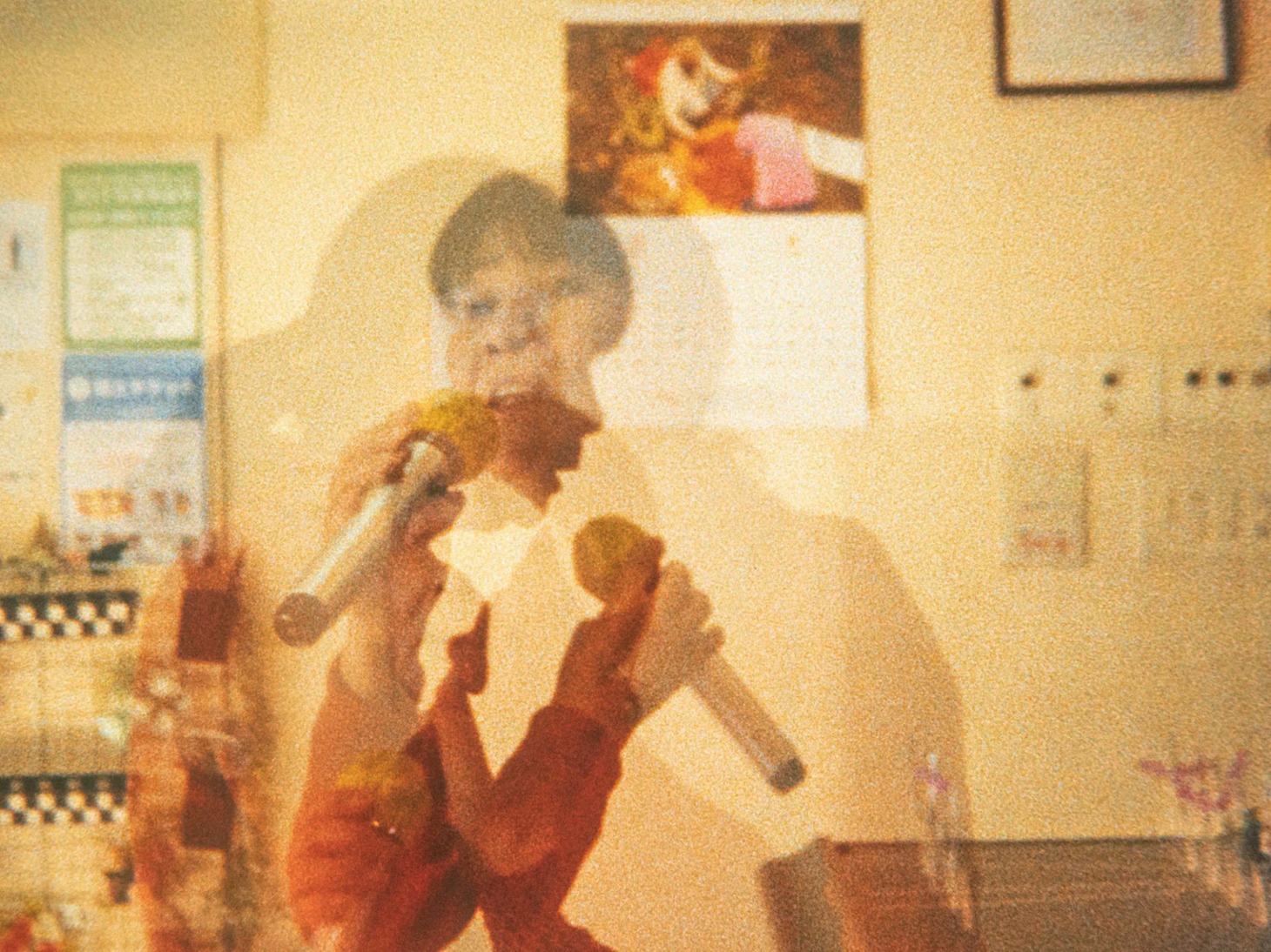 「カラオケ喫茶ボサ」場面写真