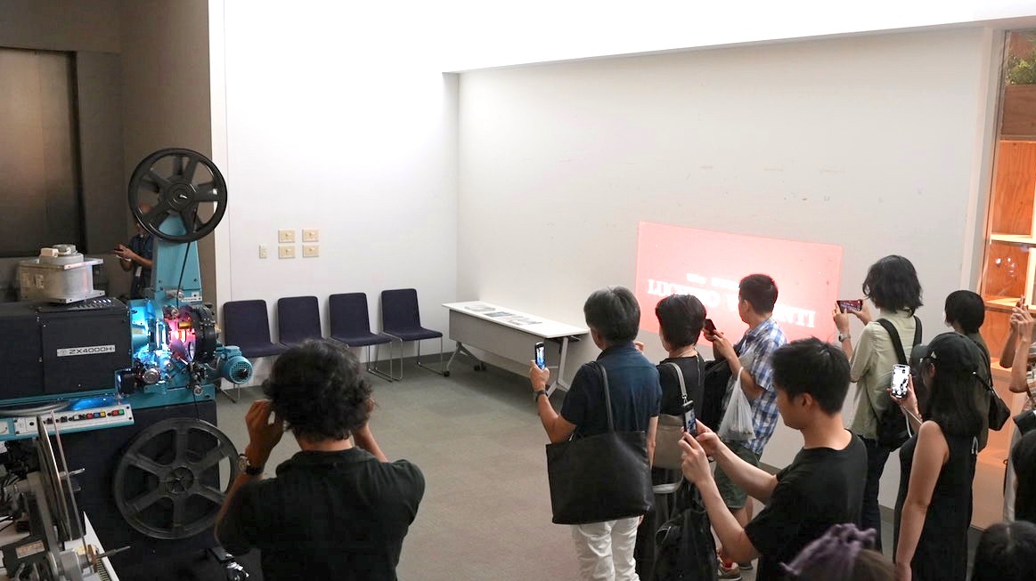 「FILM座」ロビー展示の様子