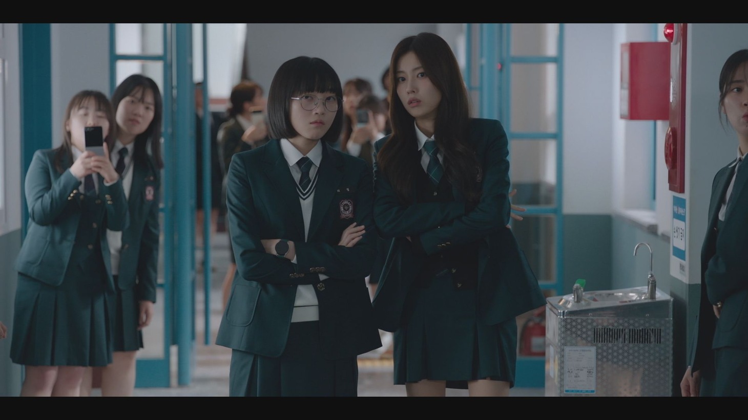 「善意の競争」場面写真