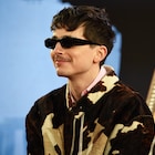 「名もなき者」ティモシー・シャラメが来日、大興奮のファンに日本語で「観てね!」