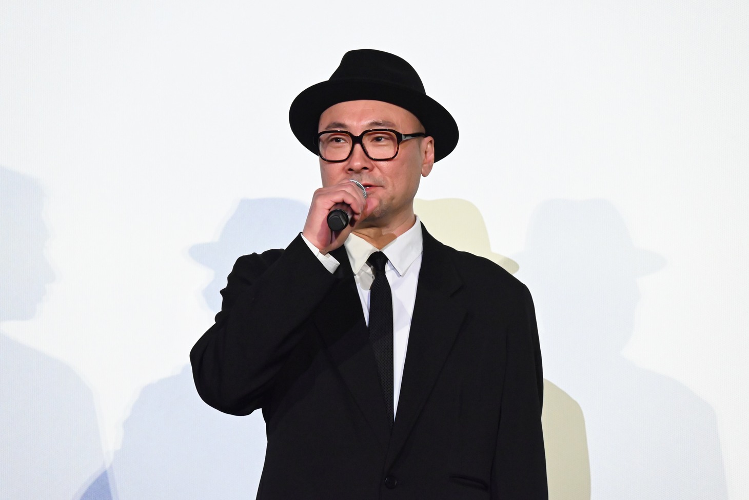 内田英治